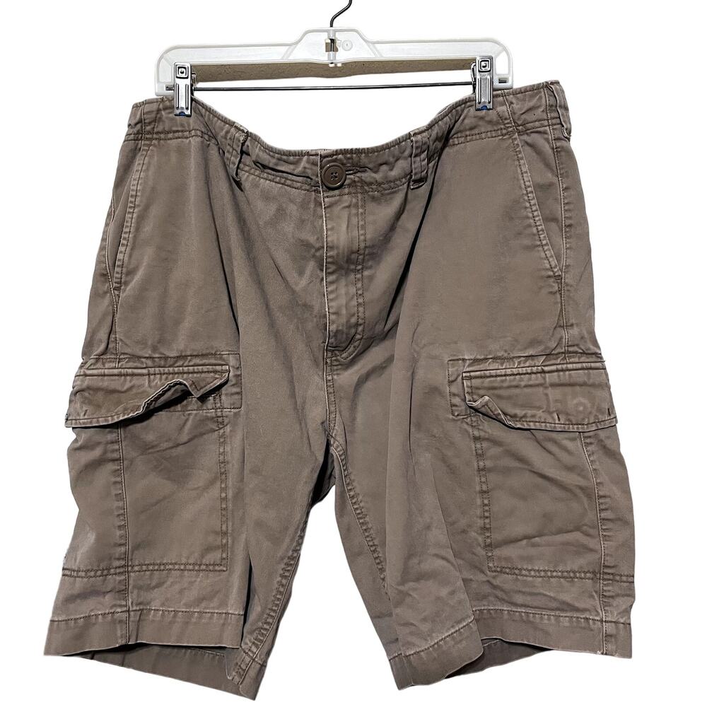 Daniel Cremieux Tan Cargo shorts Men's 40x10 Khaki beige hiking